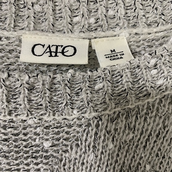 Cato Women’s Owl Sweater - Picture 4 of 5